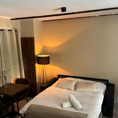 Maison Au Bord De L'Eau Les Roches Rochefort-sur-Nenon Ngoại thất bức ảnh