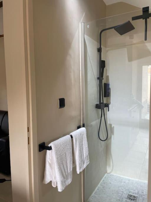 Maison Au Bord De L'Eau Les Roches Rochefort-sur-Nenon Ngoại thất bức ảnh
