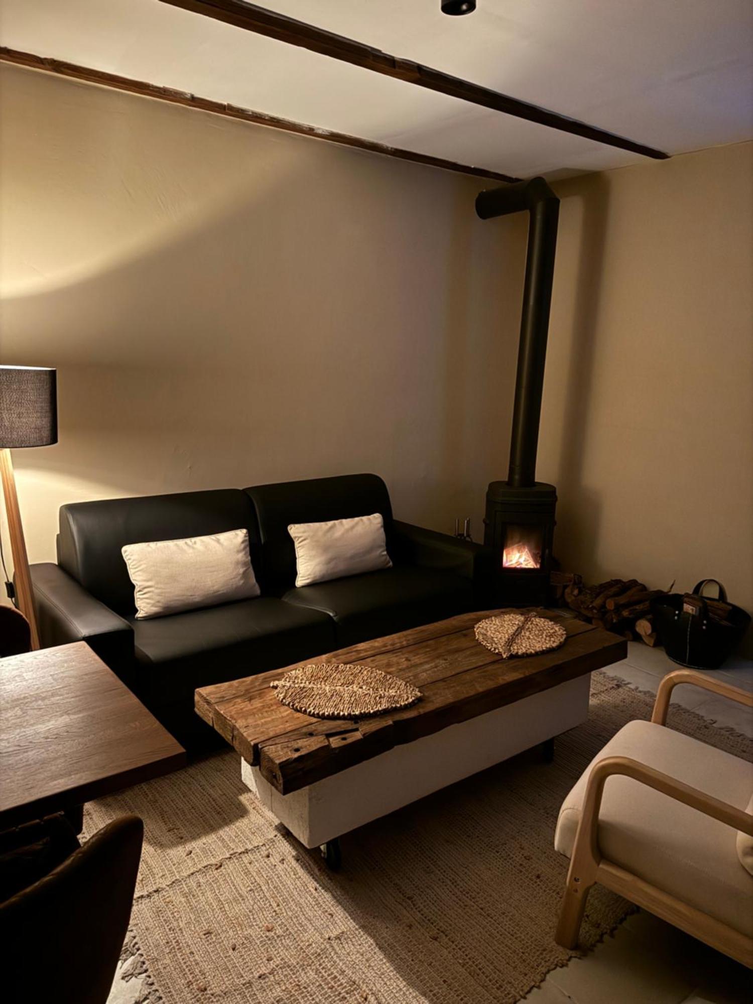 Maison Au Bord De L'Eau Les Roches Rochefort-sur-Nenon Ngoại thất bức ảnh