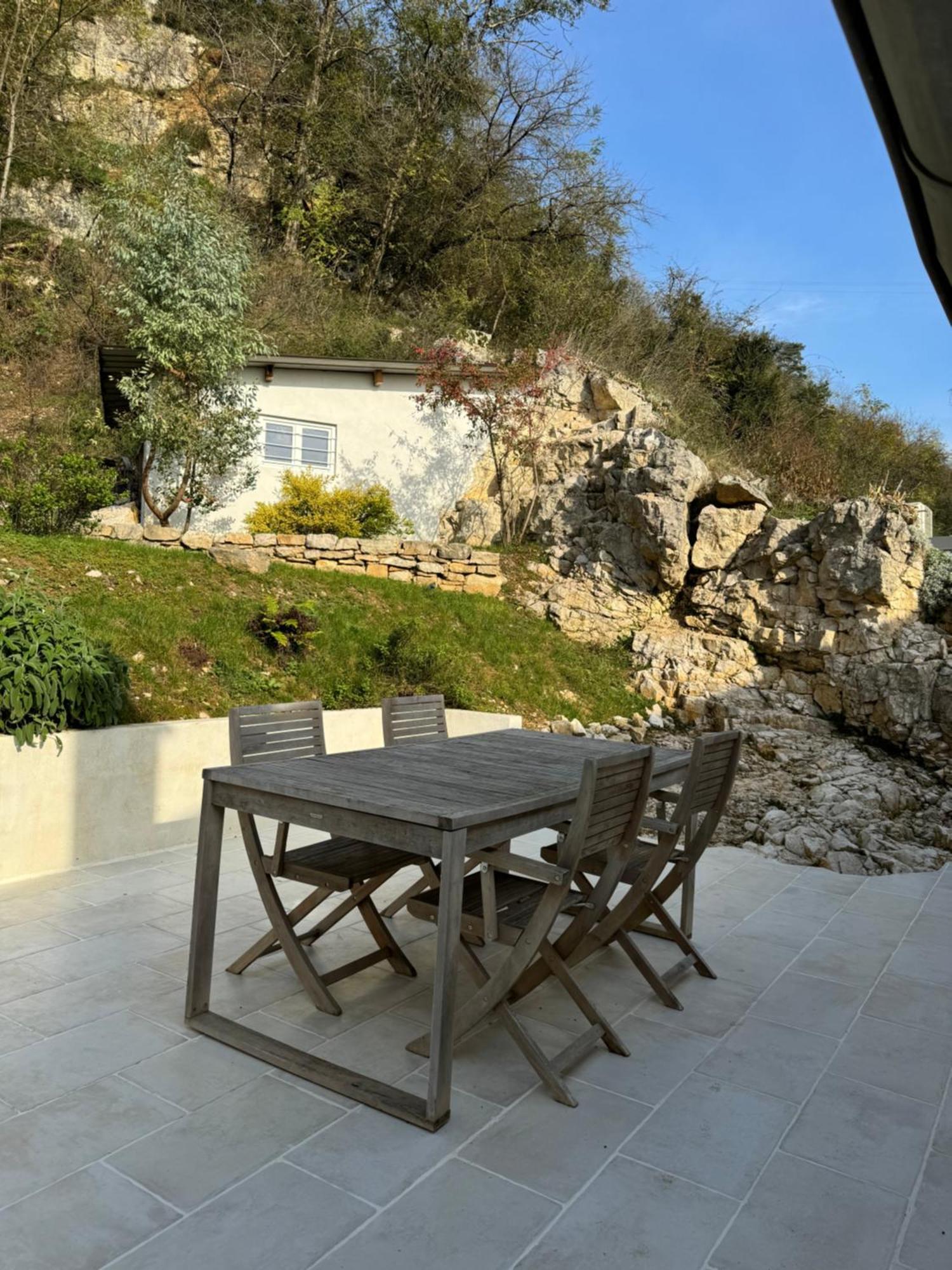 Maison Au Bord De L'Eau Les Roches Rochefort-sur-Nenon Ngoại thất bức ảnh